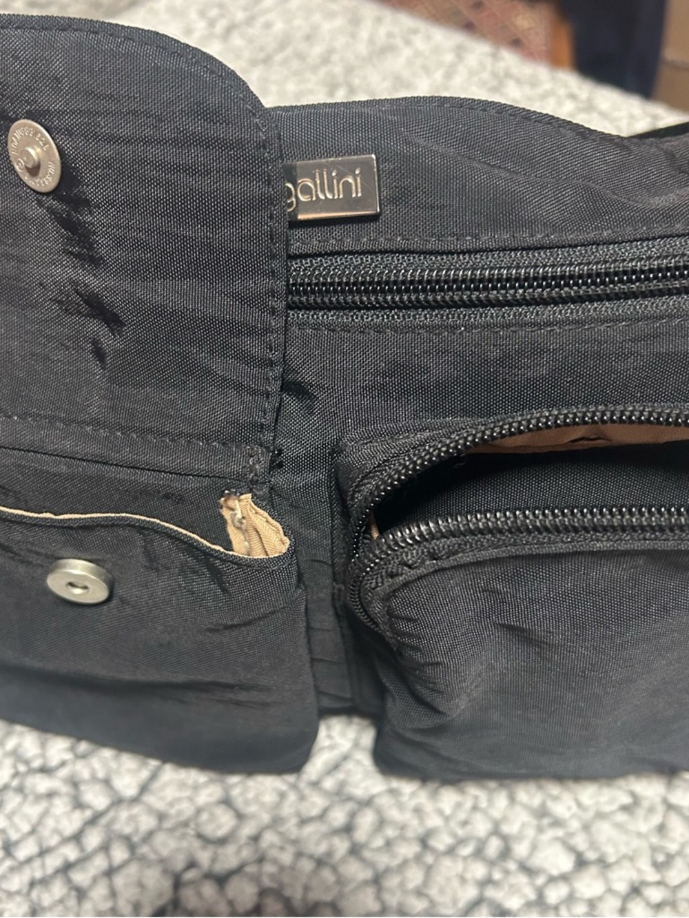 Baggallini Black Nylon Multi-Pocket Crossbody